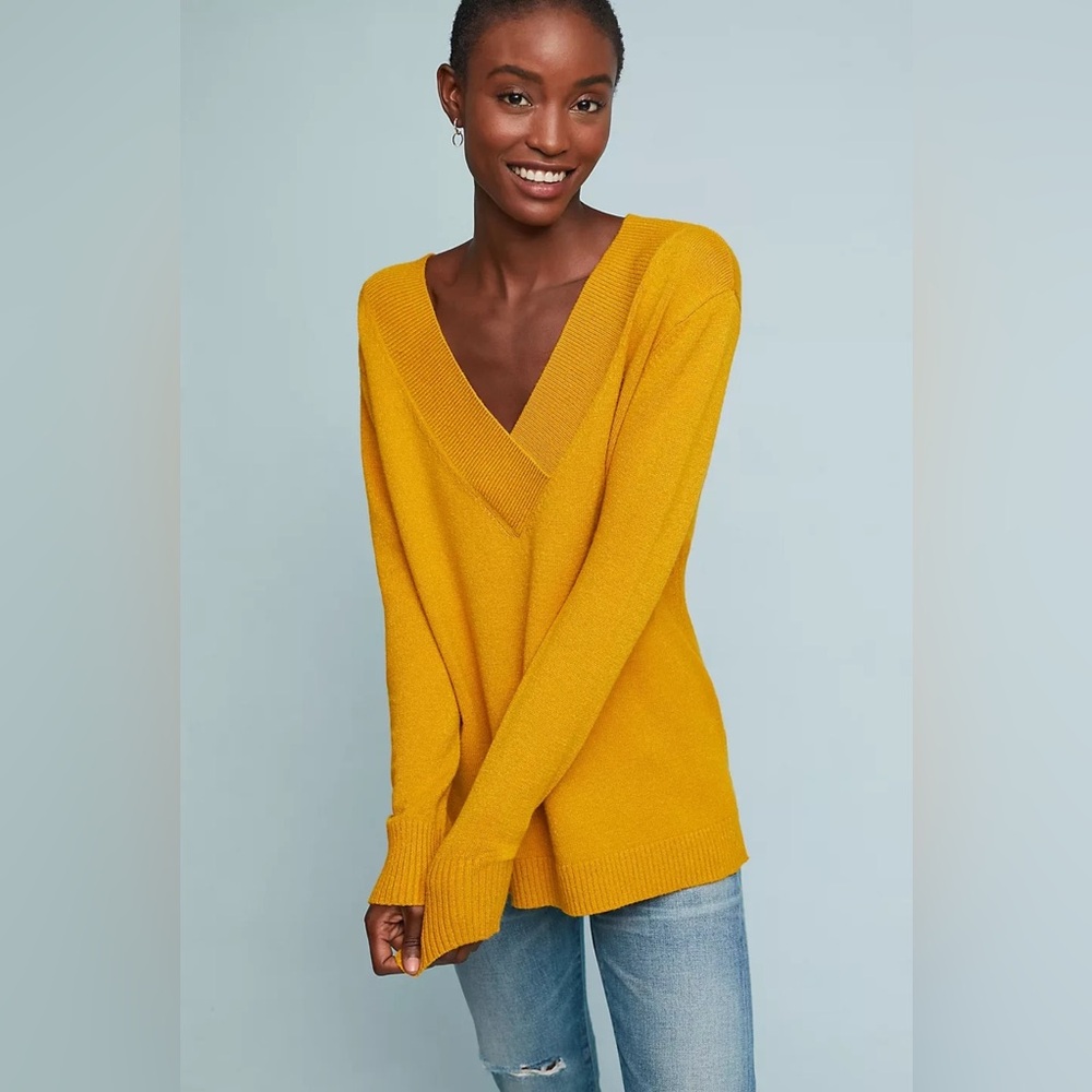 Anthropologie Galizia Tunic Sweater‎ Golden V-Neck Size S